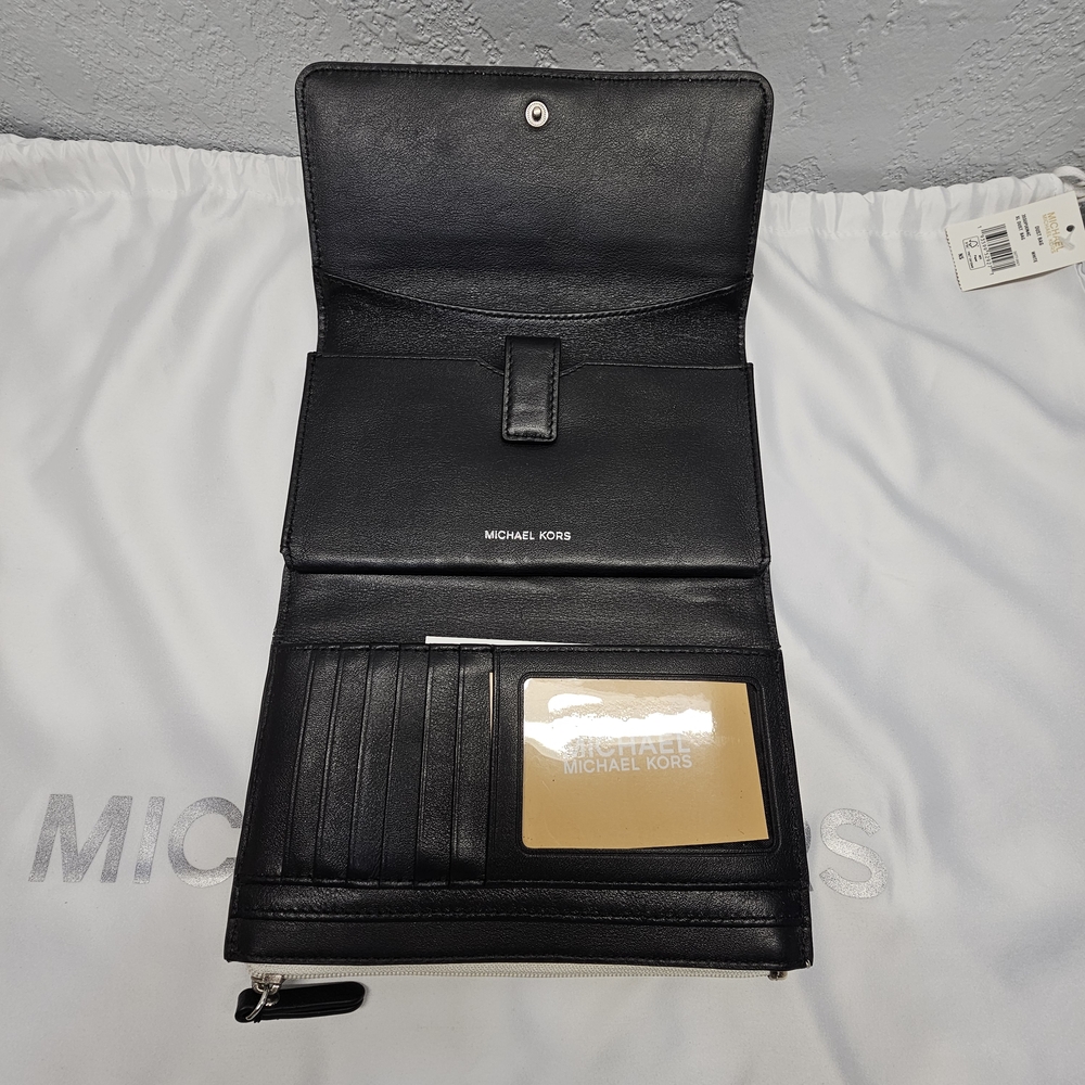 Michael Kors Cream and Tan Snake Print Wallet Genuine Leather - Picture 7 of 7